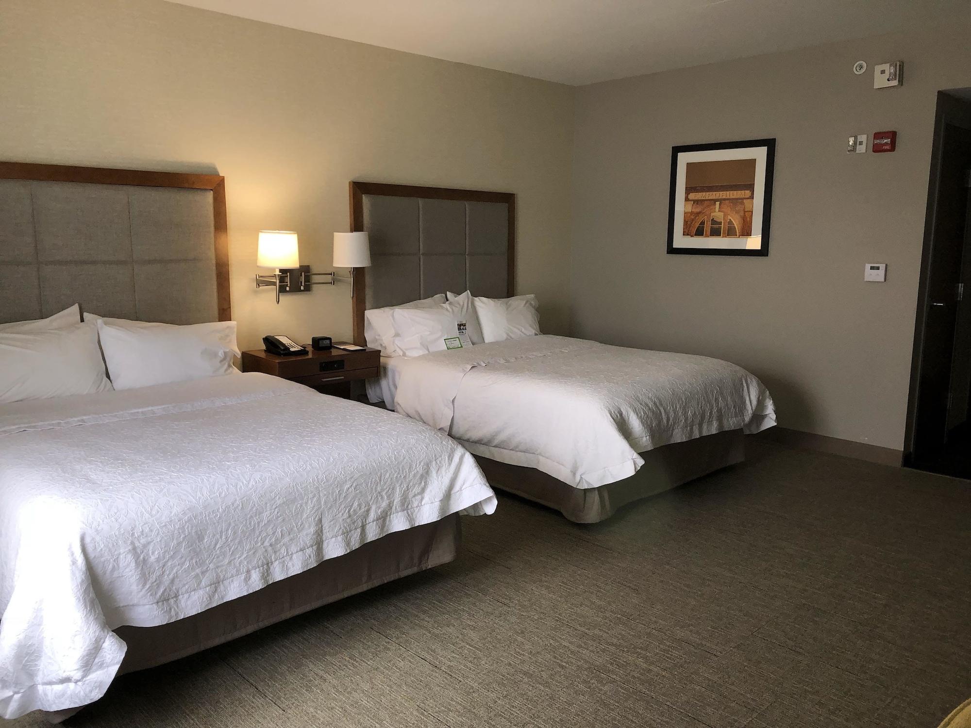 Hampton & - Papermill Drive, Tn 3* Knoxville