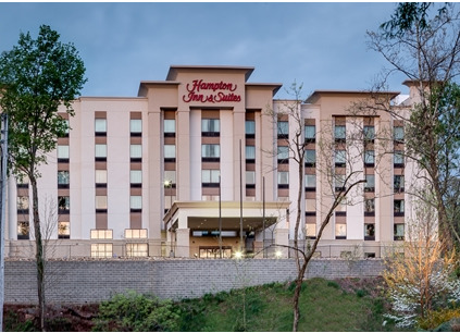 Hampton & - Papermill Drive, Tn Hotel